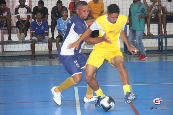 Abertura da 4 ª Copa Bela Verão de Futsal de Itabela começa com casa cheia  e chuva de gols - Giro