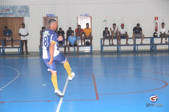 Abertura da 4 ª Copa Bela Verão de Futsal de Itabela começa com casa cheia  e chuva de gols - Giro