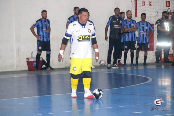 Abertura da 4 ª Copa Bela Verão de Futsal de Itabela começa com casa cheia  e chuva de gols - Giro