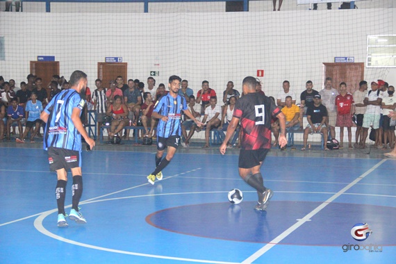 Abertura da 4 ª Copa Bela Verão de Futsal de Itabela começa com casa cheia  e chuva de gols - Giro