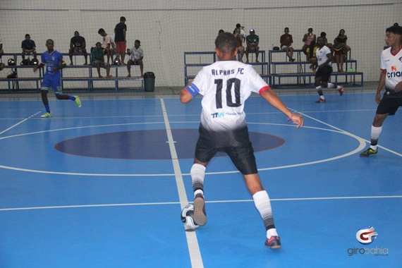 Abertura da 4 ª Copa Bela Verão de Futsal de Itabela começa com casa cheia  e chuva de gols - Giro