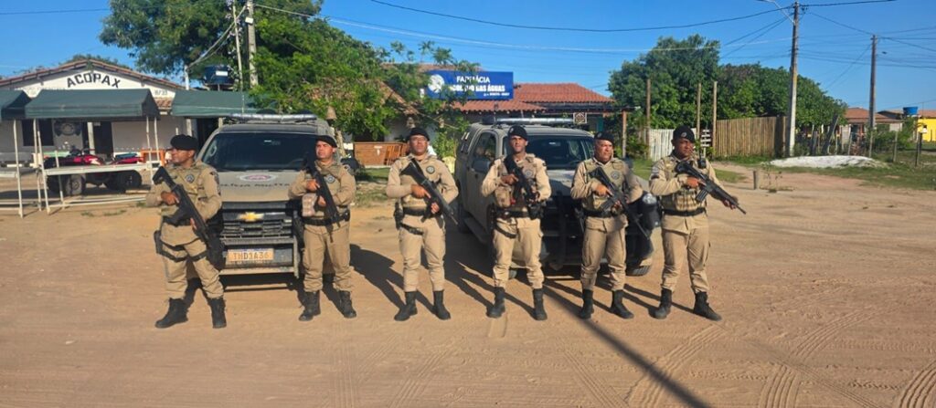 PMBA INTENSIFICA POLICIAMENTO EM CARAÍVA Ação foi realizada pelo 8º BPM