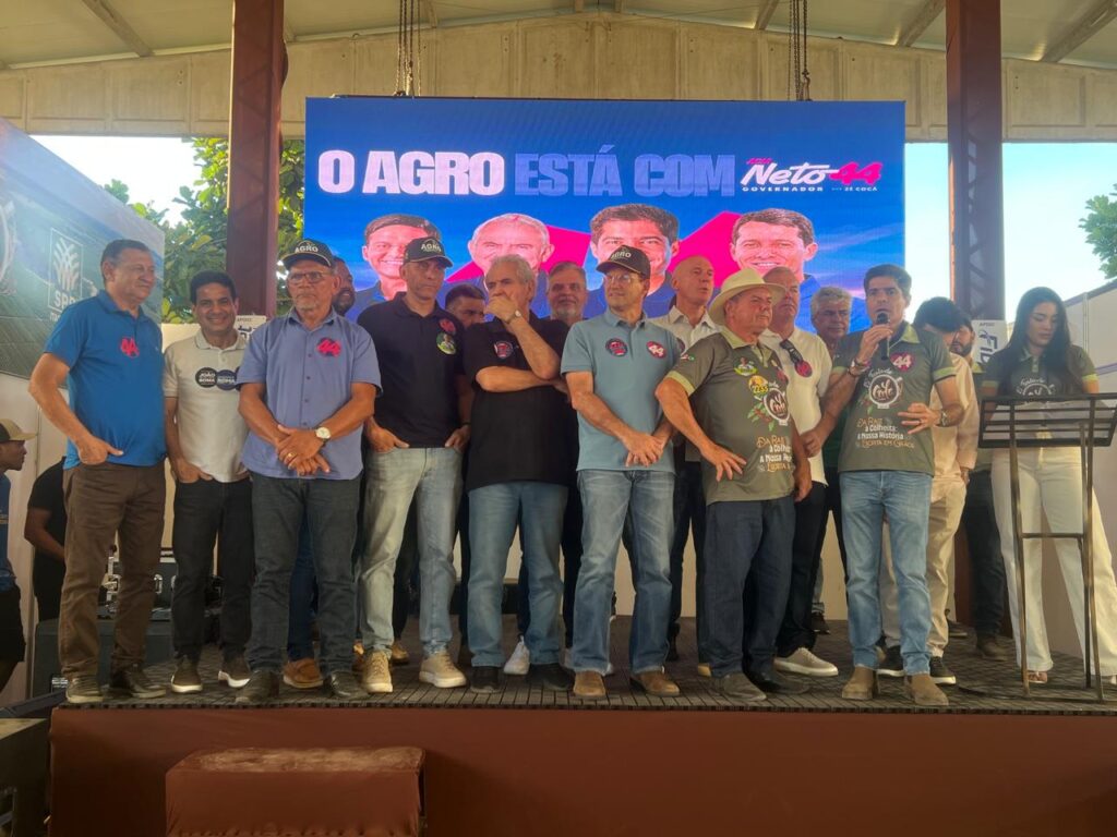 ACM Neto visita Feira do Café Conilon e destaca liderança de Júnior Dapé e Leomir Sossai em Itabela